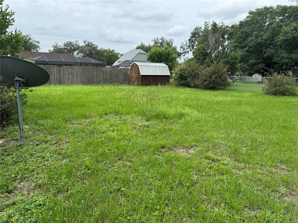 For Sale: $199,999 (3 beds, 2 baths, 1281 Square Feet)