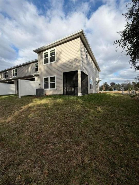 В аренду: $1,850 (3 спален, 2 ванн, 1782 Квадратных фут)