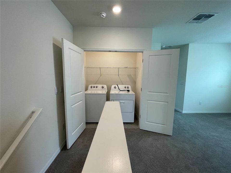 En Renta: $1,950 (3 camas, 2 baños, 1758 Pies cuadrados)