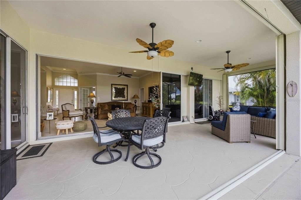 For Sale: $439,900 (3 beds, 2 baths, 2085 Square Feet)