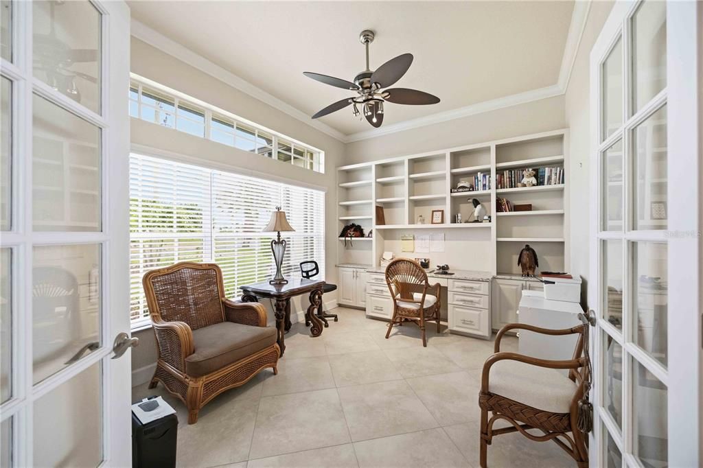 For Sale: $439,900 (3 beds, 2 baths, 2085 Square Feet)