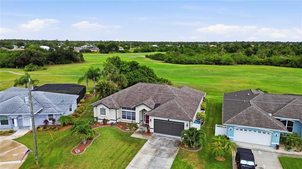 For Sale: $439,900 (3 beds, 2 baths, 2085 Square Feet)