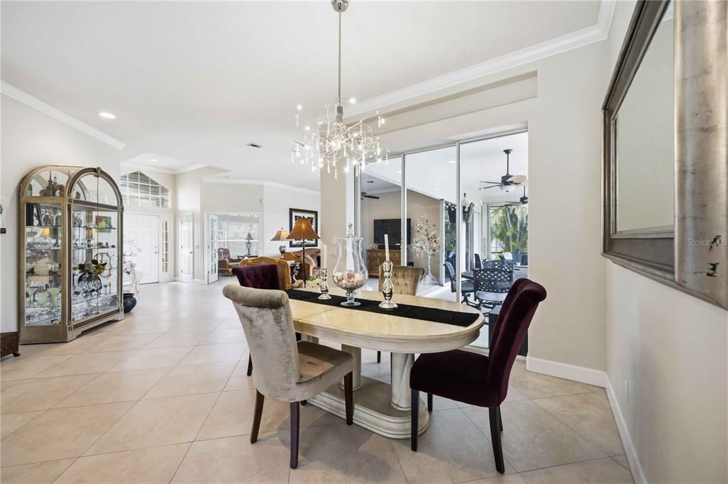 For Sale: $439,900 (3 beds, 2 baths, 2085 Square Feet)