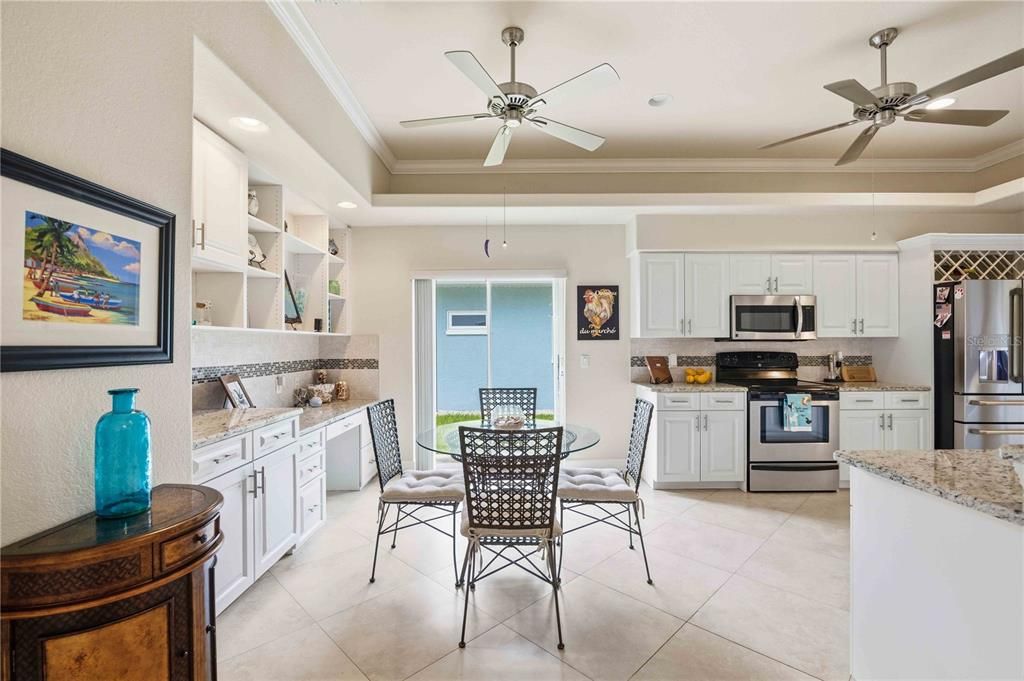For Sale: $439,900 (3 beds, 2 baths, 2085 Square Feet)