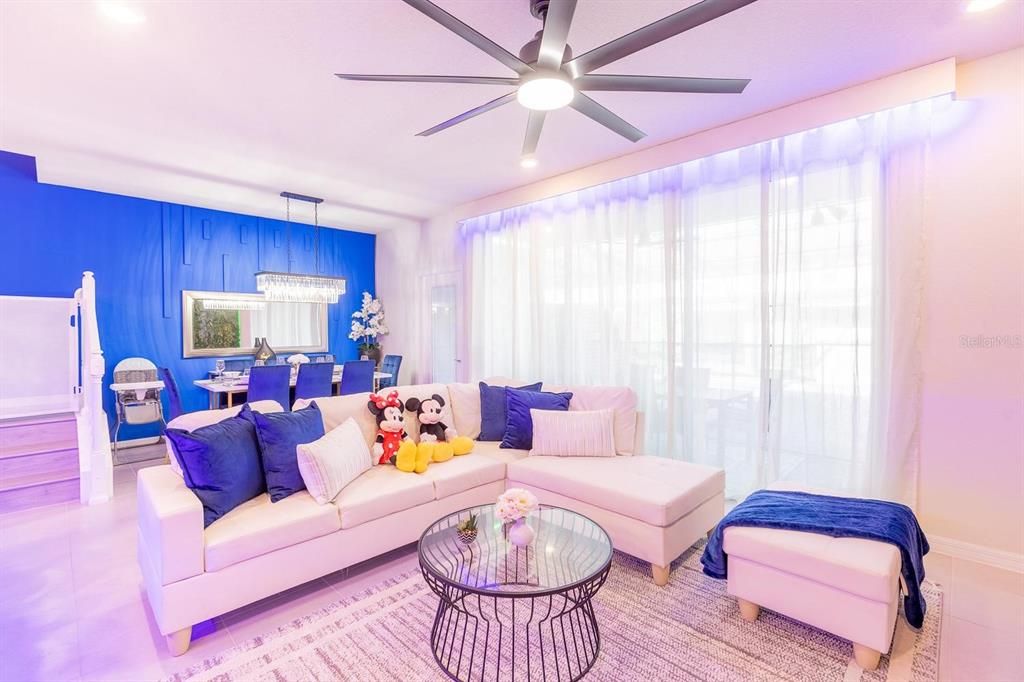 For Sale: $535,000 (5 beds, 4 baths, 2293 Square Feet)