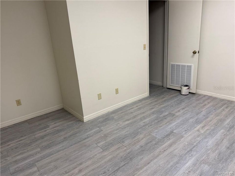 For Sale: $425,000 (0 beds, 0 baths, 2275 Square Feet)