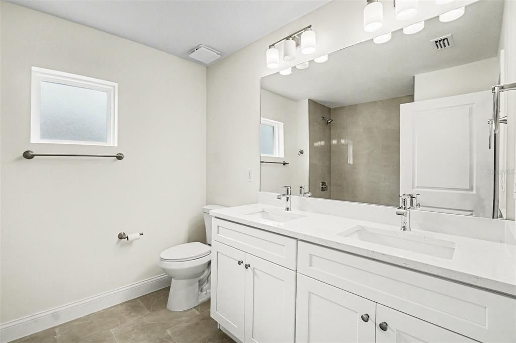 Active With Contract: $324,900 (4 beds, 2 baths, 1986 Square Feet)