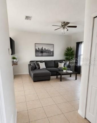 For Sale: $525,000 (6 beds, 0 baths, 2580 Square Feet)