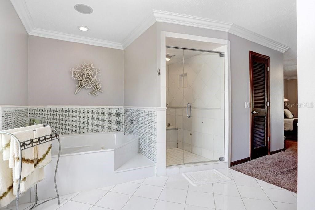 For Sale: $634,000 (4 beds, 3 baths, 2411 Square Feet)