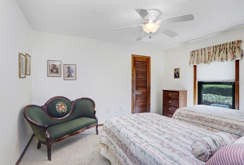 For Sale: $634,000 (4 beds, 3 baths, 2411 Square Feet)