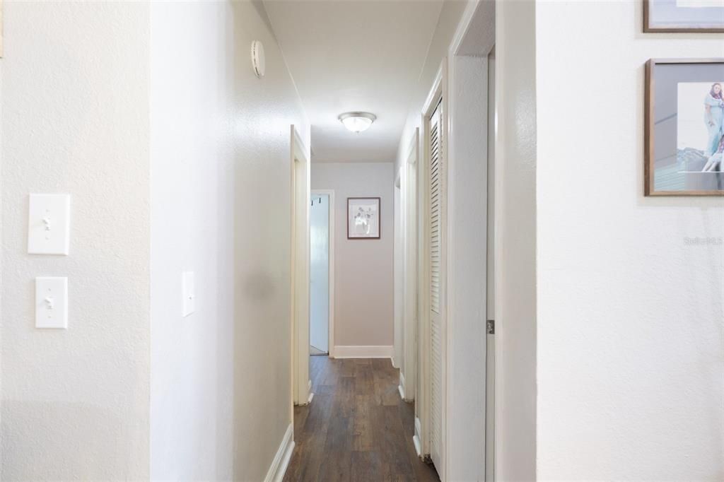 На продажу: $485,000 (4 спален, 2 ванн, 1785 Квадратных фут)