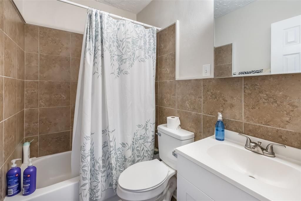 En Venta: $224,999 (3 camas, 2 baños, 1110 Pies cuadrados)