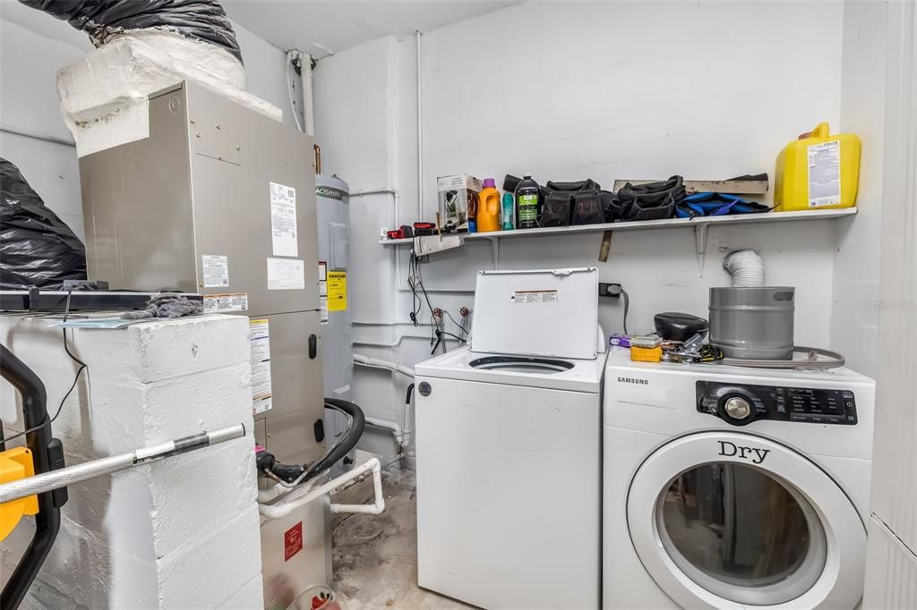En Venta: $224,999 (3 camas, 2 baños, 1110 Pies cuadrados)