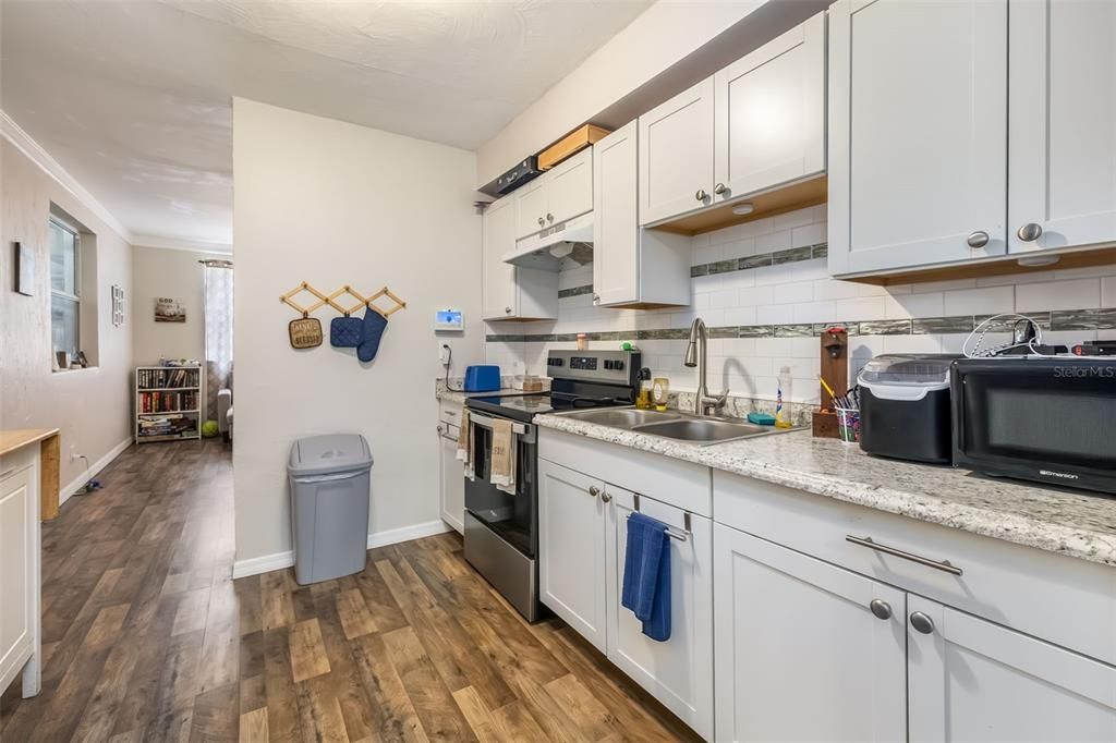 En Venta: $224,999 (3 camas, 2 baños, 1110 Pies cuadrados)