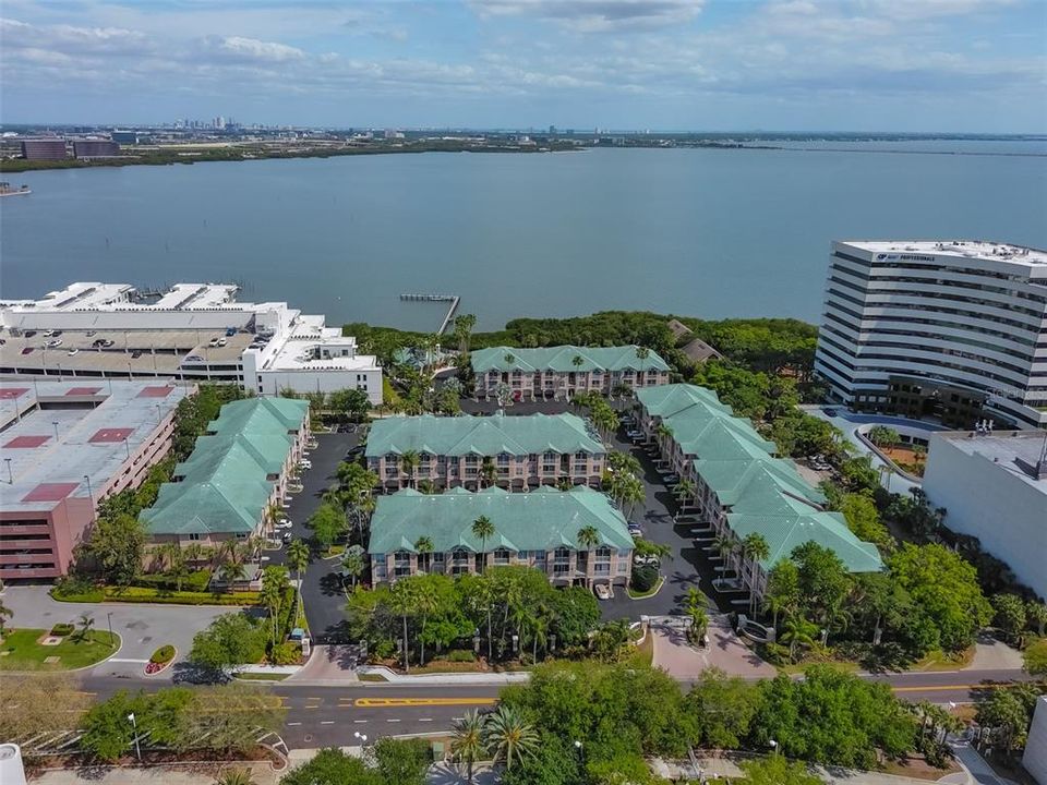En Venta: $289,000 (1 camas, 1 baños, 964 Pies cuadrados)