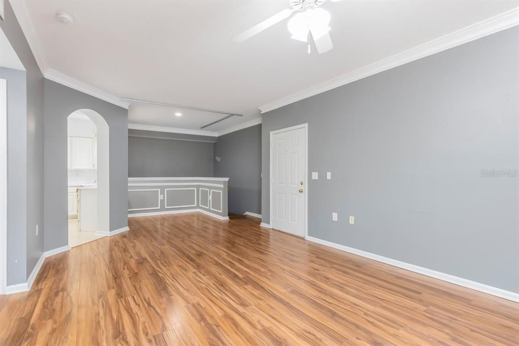 En Venta: $289,000 (1 camas, 1 baños, 964 Pies cuadrados)
