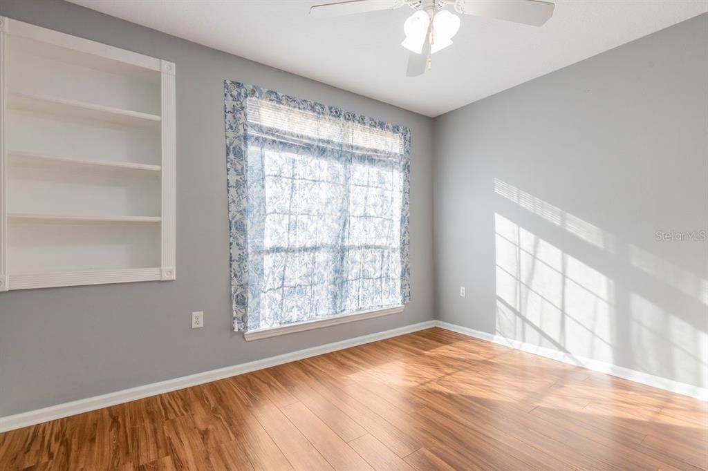 En Venta: $289,000 (1 camas, 1 baños, 964 Pies cuadrados)