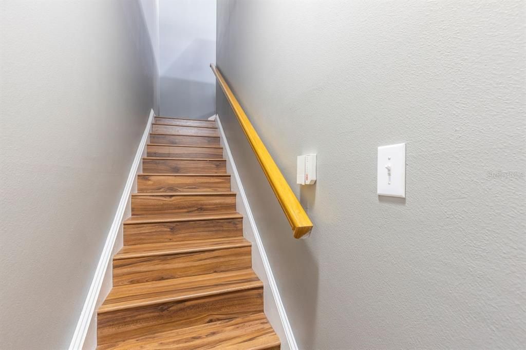 En Venta: $289,000 (1 camas, 1 baños, 964 Pies cuadrados)