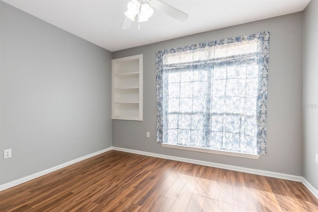 En Venta: $289,000 (1 camas, 1 baños, 964 Pies cuadrados)