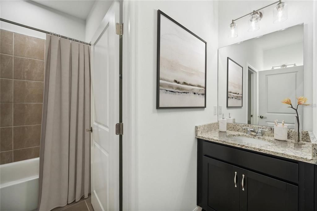 For Sale: $318,990 (4 beds, 3 baths, 2001 Square Feet)