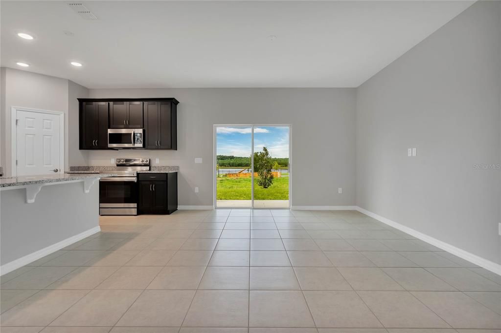 For Sale: $318,990 (4 beds, 3 baths, 2001 Square Feet)