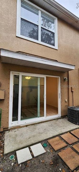 For Sale: $240,000 (2 beds, 1 baths, 1146 Square Feet)