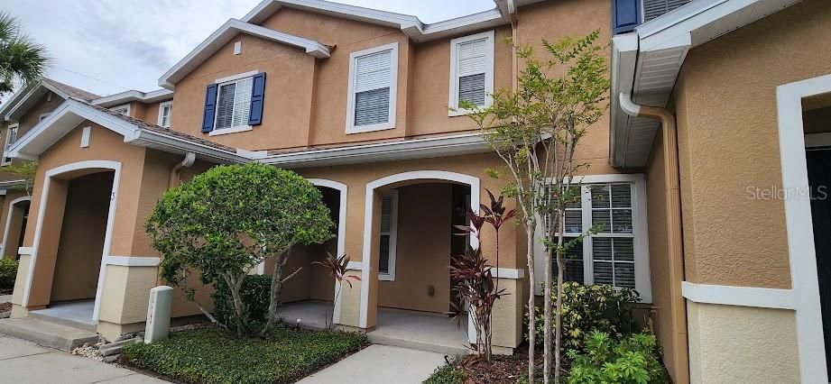 For Sale: $240,000 (2 beds, 1 baths, 1146 Square Feet)