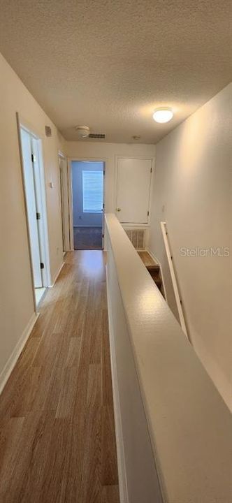 For Sale: $240,000 (2 beds, 1 baths, 1146 Square Feet)