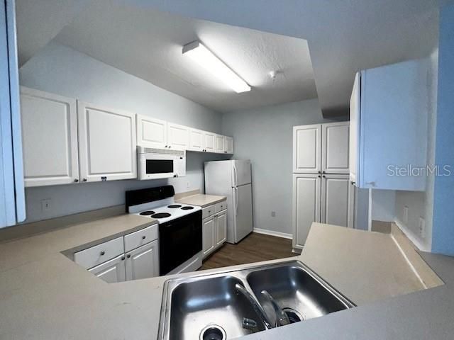 For Rent: $1,699 (2 beds, 2 baths, 1126 Square Feet)