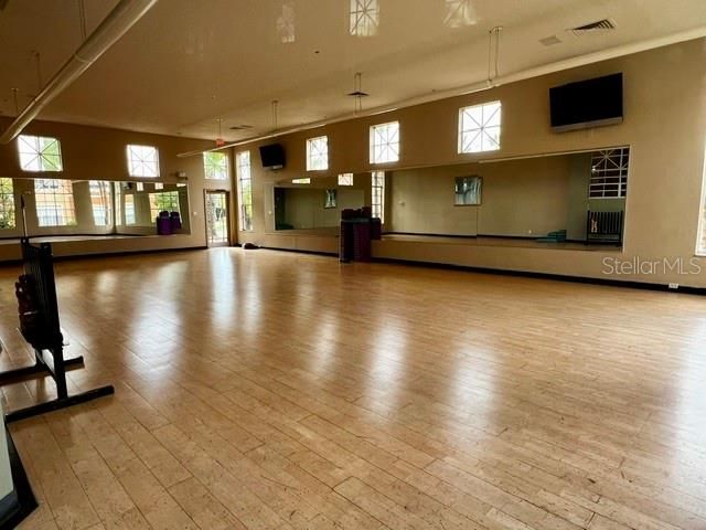 For Rent: $1,699 (2 beds, 2 baths, 1126 Square Feet)