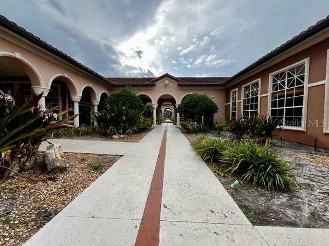 For Rent: $1,699 (2 beds, 2 baths, 1126 Square Feet)