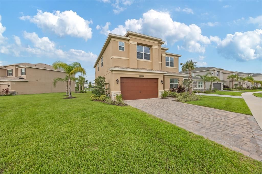 For Sale: $599,000 (5 beds, 4 baths, 3251 Square Feet)