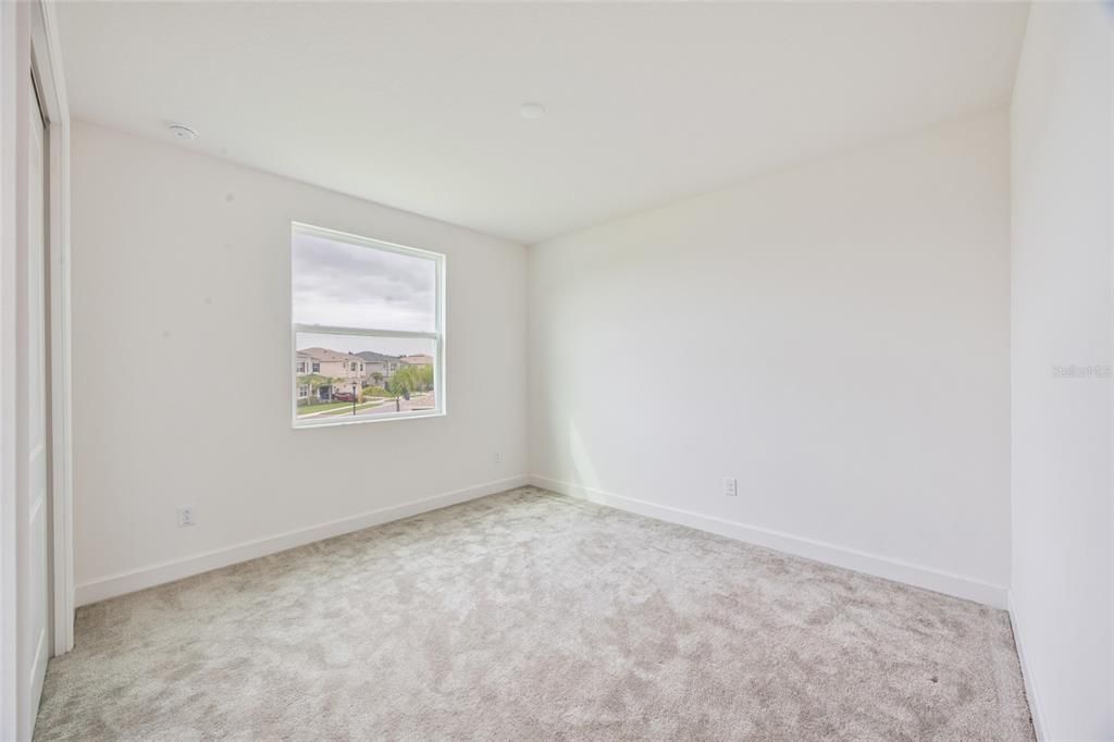 For Sale: $599,000 (5 beds, 4 baths, 3251 Square Feet)