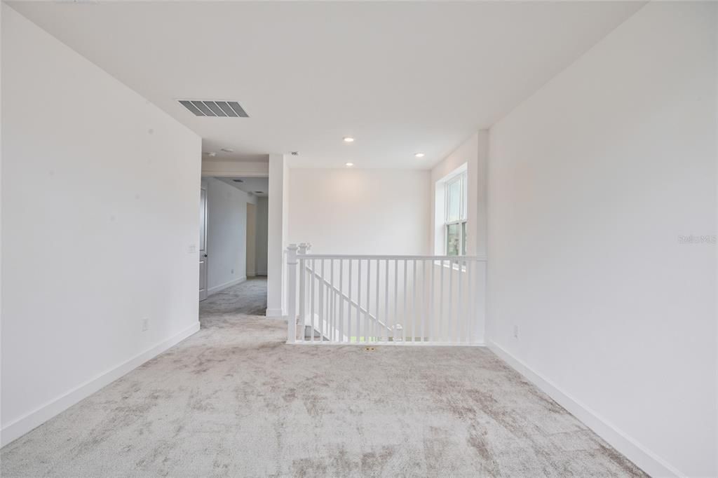 For Sale: $599,000 (5 beds, 4 baths, 3251 Square Feet)
