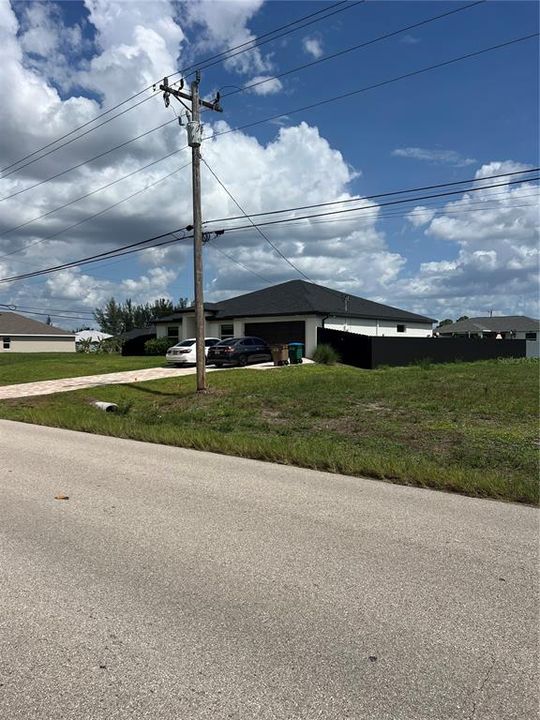 En Venta: $55,000 (0.23 acres)