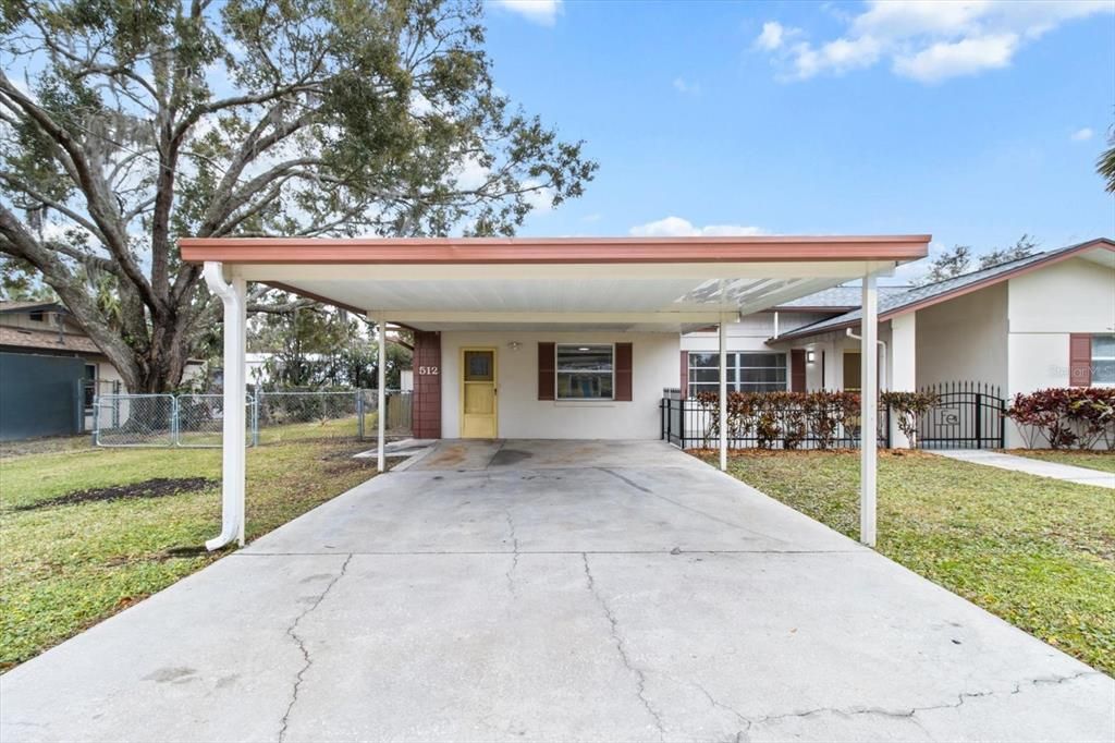 For Sale: $298,000 (3 beds, 2 baths, 1952 Square Feet)