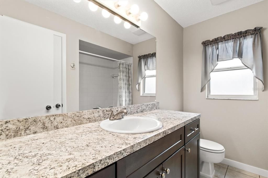 For Sale: $298,000 (3 beds, 2 baths, 1952 Square Feet)