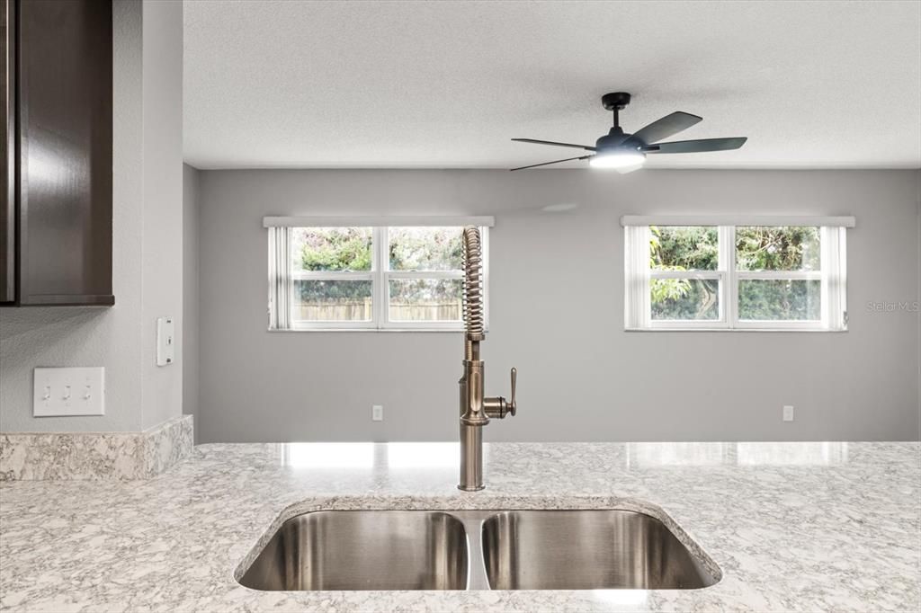 For Sale: $298,000 (3 beds, 2 baths, 1952 Square Feet)