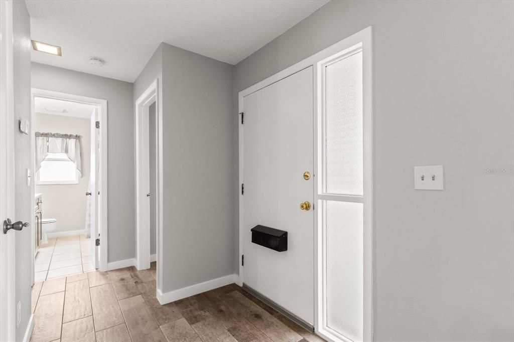 For Sale: $298,000 (3 beds, 2 baths, 1952 Square Feet)