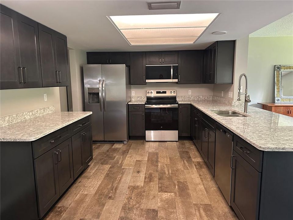 For Sale: $298,000 (3 beds, 2 baths, 1952 Square Feet)