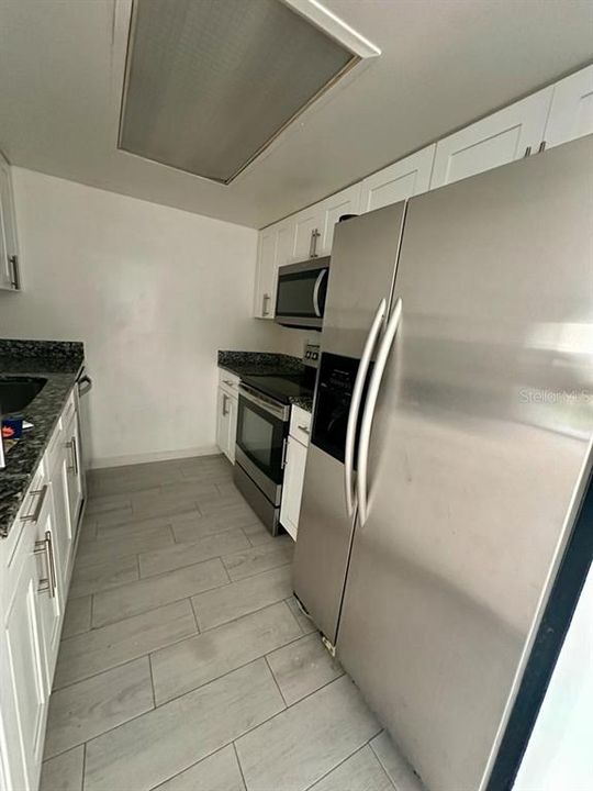For Rent: $1,325 (2 beds, 2 baths, 897 Square Feet)
