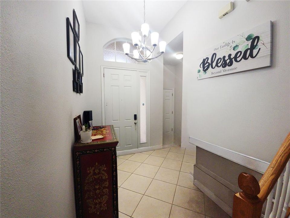For Sale: $410,000 (4 beds, 2 baths, 1854 Square Feet)