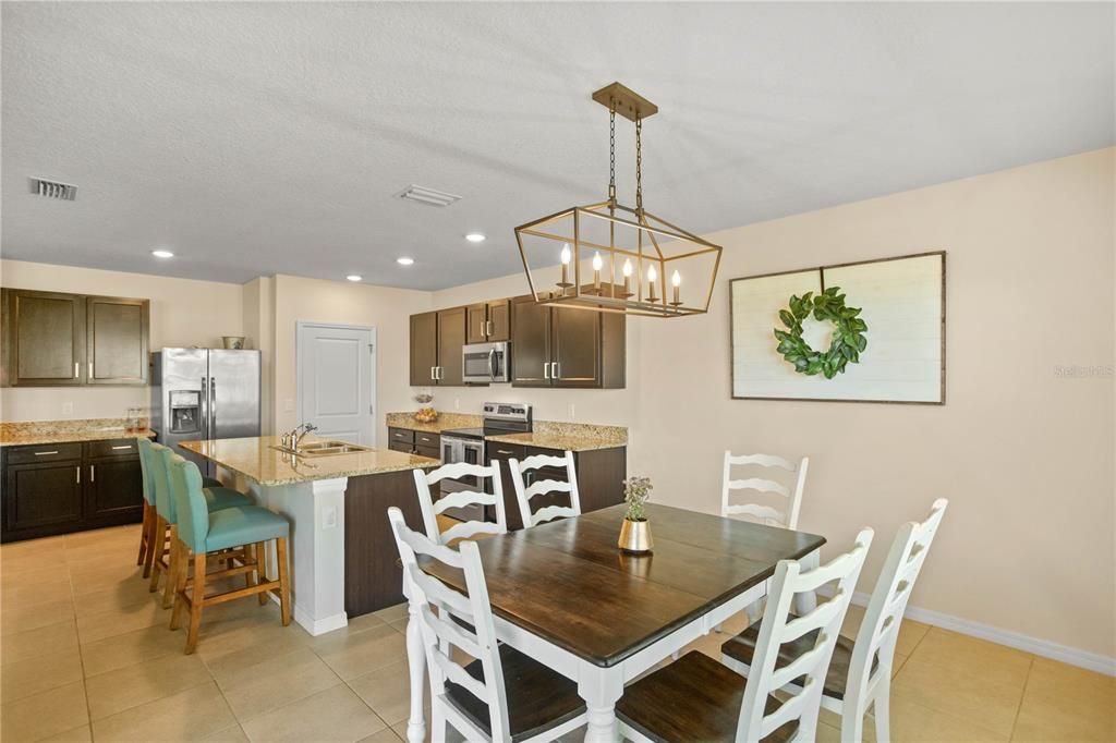For Sale: $374,900 (4 beds, 2 baths, 2319 Square Feet)