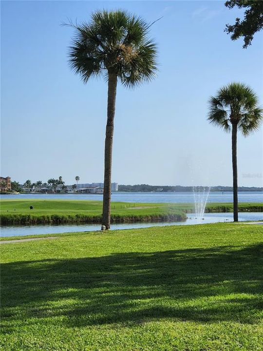 For Sale: $189,900 (2 beds, 2 baths, 1050 Square Feet)