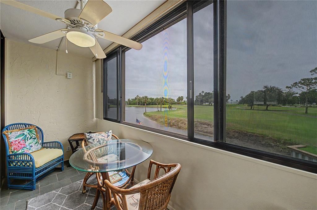 For Sale: $189,900 (2 beds, 2 baths, 1050 Square Feet)