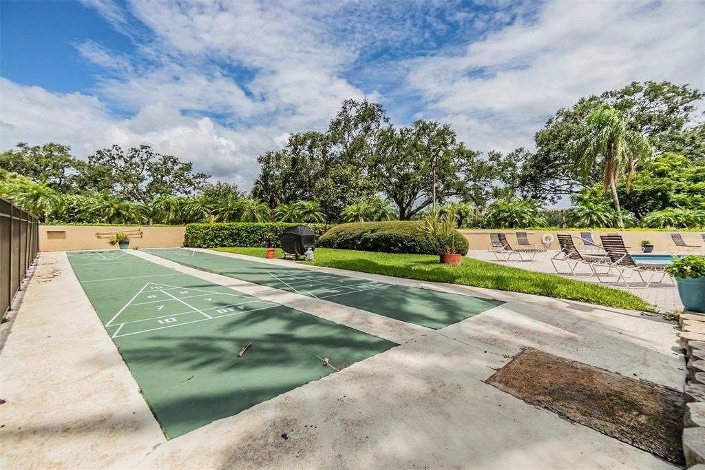 For Sale: $189,900 (2 beds, 2 baths, 1050 Square Feet)