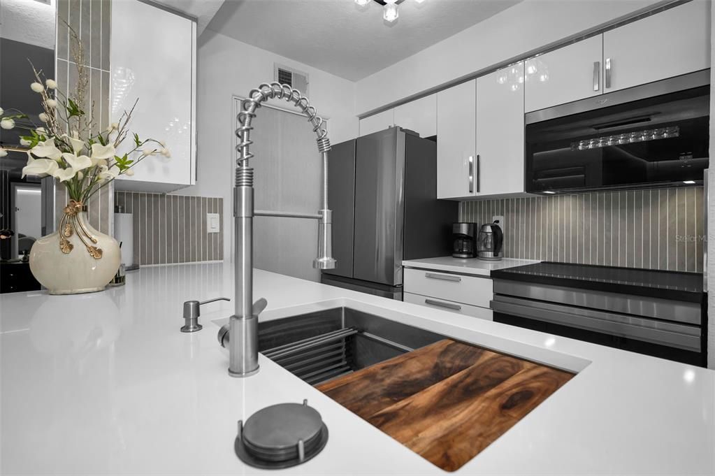En Venta: $200,000 (2 camas, 1 baños, 823 Pies cuadrados)