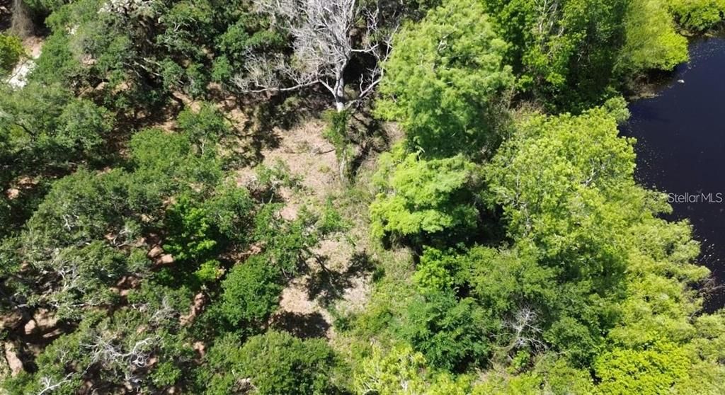 На продажу: $65,000 (0.60 acres)