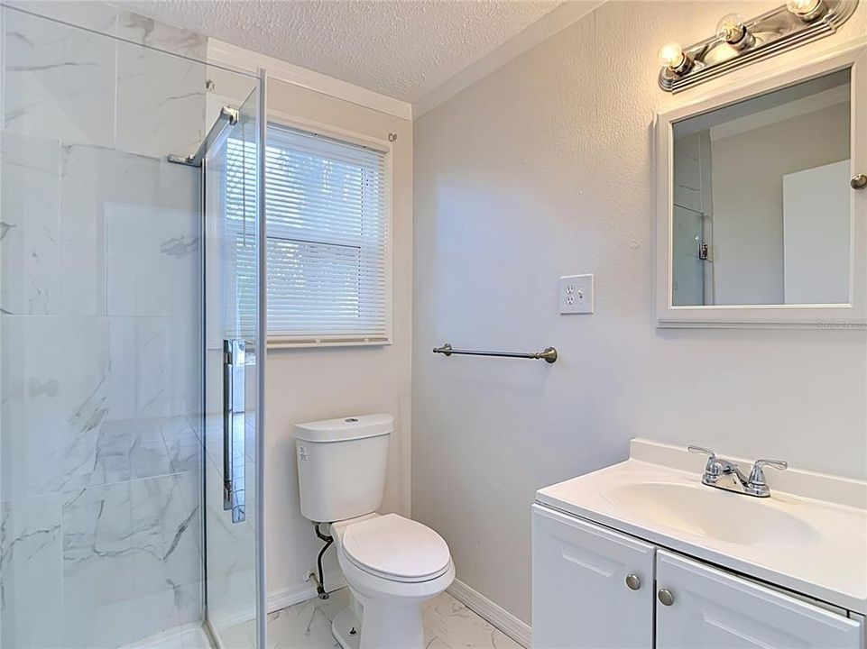 For Sale: $199,000 (2 beds, 1 baths, 1154 Square Feet)