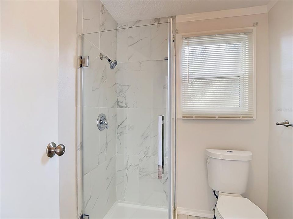 For Sale: $199,000 (2 beds, 1 baths, 1154 Square Feet)